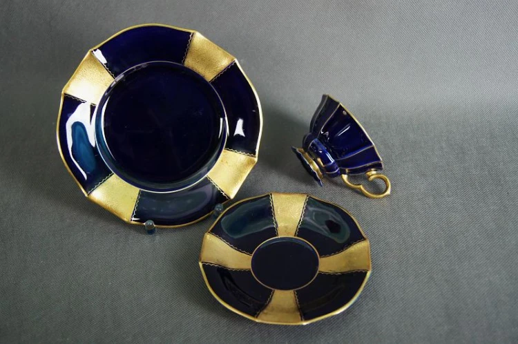 Porcelana Lindner zestaw śniadaniowy kobalt złoto Polecam !!!