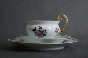 Porcelana Waldershof - Rosenthal wykwintne śniadaniowe trio