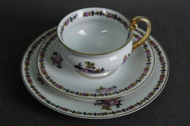 Porcelana Waldershof - Rosenthal wykwintne śniadaniowe trio