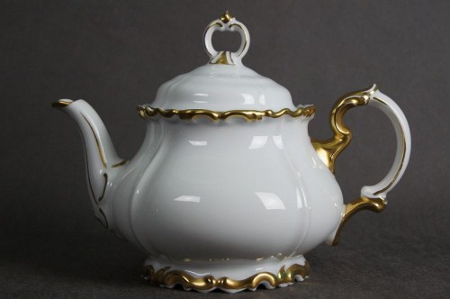 Porcelana Edelstein piękny dzbanek do herbaty