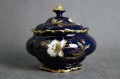 Porcelana Lindner bomboniera kobalt złocenia