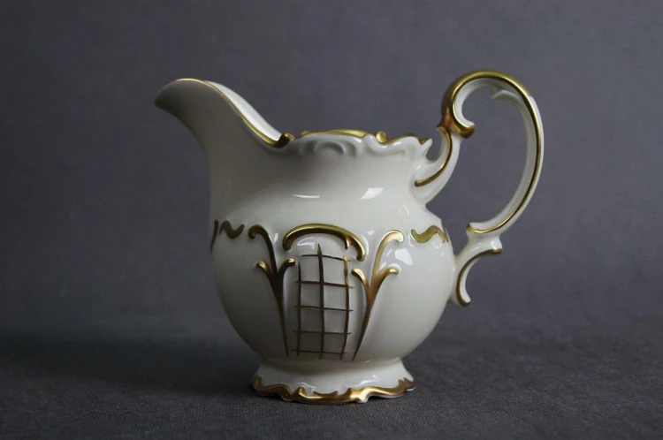 Porcelana Sorau - Żary kolekcjonerski mlecznik