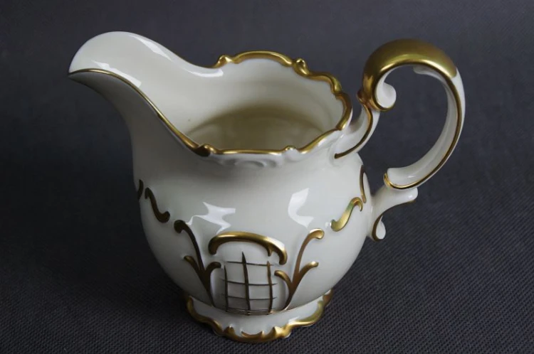 Porcelana Sorau - Żary kolekcjonerski mlecznik