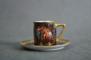 Malownicza kolekcjonerska filiżanka do mokki