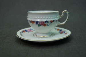 Hutschenreuther ukwiecona  filiżanka do espresso 