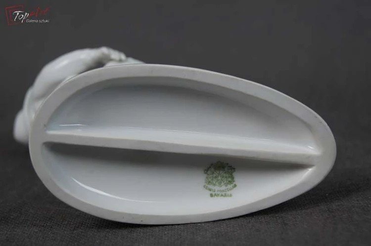 Porcelana Gerold .Figurka chłopca z sarenką. Okaz !!!