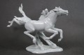 Porcelana Wallendorf - Dwa konie w galopie piękna figura !!!