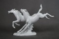 Porcelana Wallendorf - Dwa konie w galopie piękna figura !!!