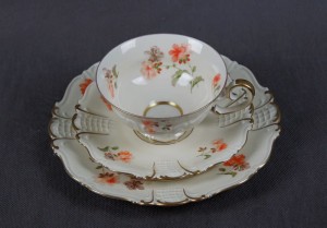 Ekskluzywny porcelanowy zestaw śniadaniowy Sorau Żary !!!