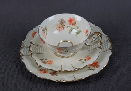 Ekskluzywny porcelanowy zestaw śniadaniowy Sorau Żary !!!