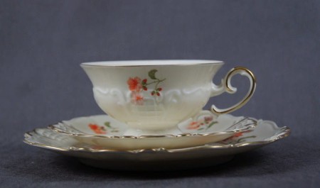 Ekskluzywny porcelanowy zestaw śniadaniowy Sorau Żary !!!