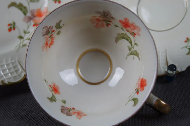 Ekskluzywny porcelanowy zestaw śniadaniowy Sorau Żary !!!
