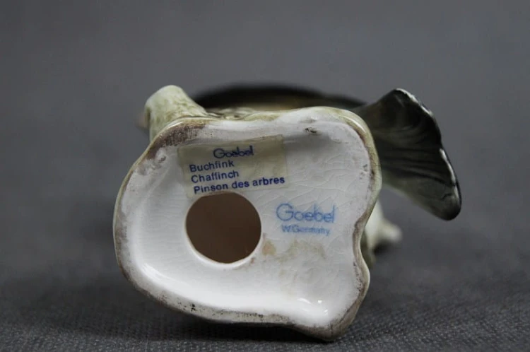 Stara porcelana figurka szczygieł marka Goebel