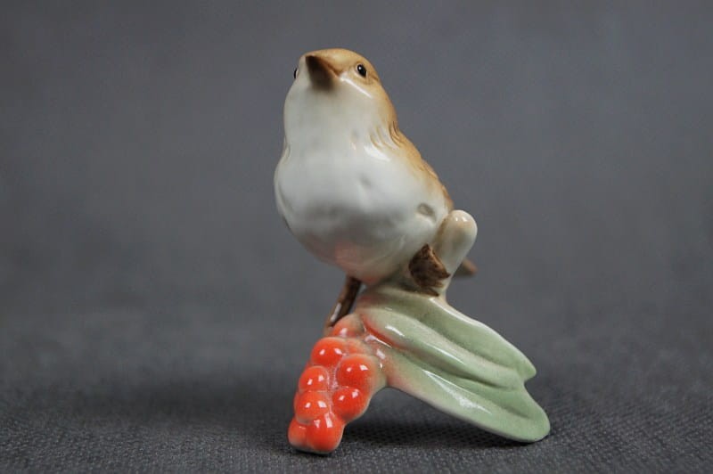 Figurka słowik rdzawy stara porcelana marka Goebel