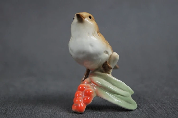 Figurka słowik rdzawy stara porcelana marka Goebel