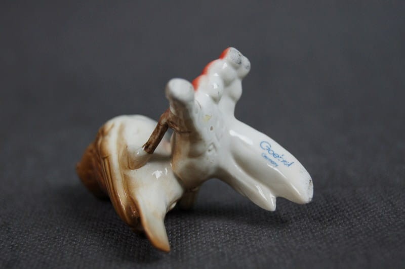 Figurka słowik rdzawy stara porcelana marka Goebel
