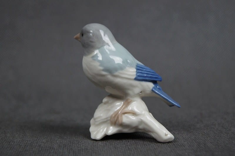 Mała figurka ptaszka stara porcelana marka Goebel