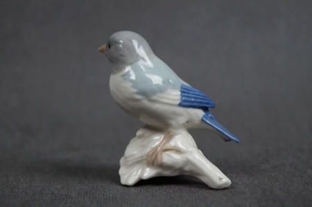 Mała figurka ptaszka stara porcelana marka Goebel
