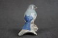 Mała figurka ptaszka stara porcelana marka Goebel