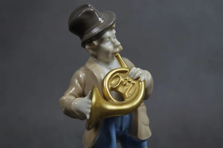 Porcelana Gräfenthal trębacz z kapeli
