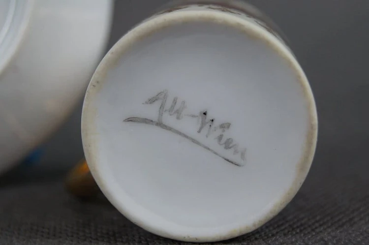 Porcelanowa filiżanka ze spodkiem Alt Wien
