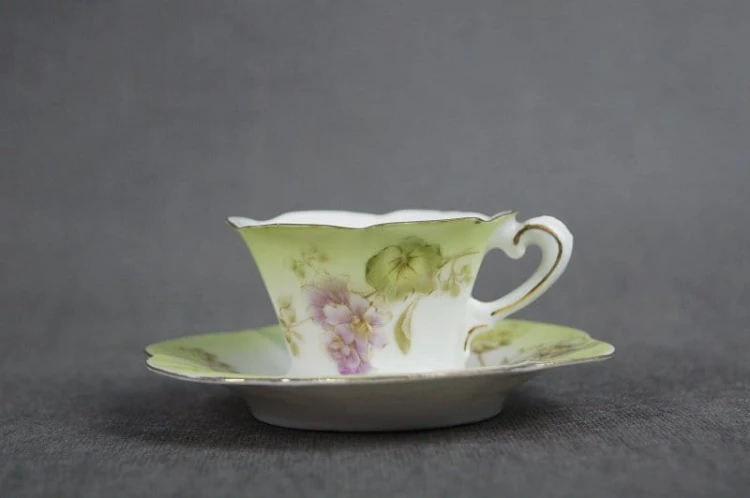 Porcelana Bavaria filiżanka ze spodkiem secesja 2