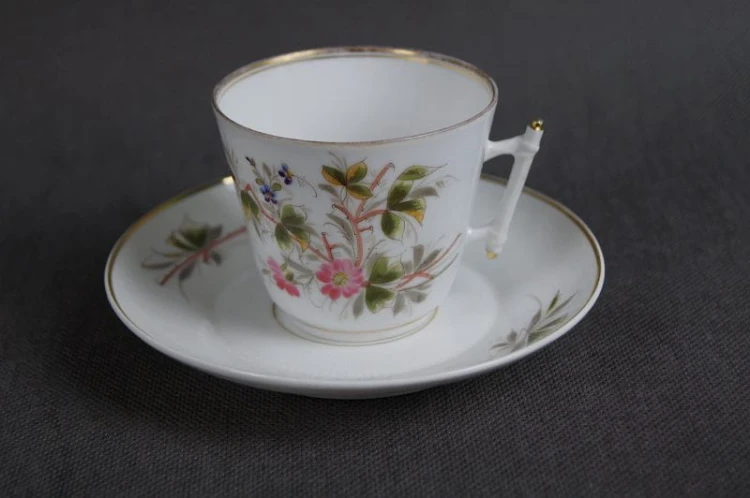 Porcelanowa filiżanka do kawy ze spodkiem 1