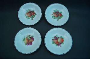 Jaworzyna Śląska - Konigszelt cztery deserowe talerzyki !!!