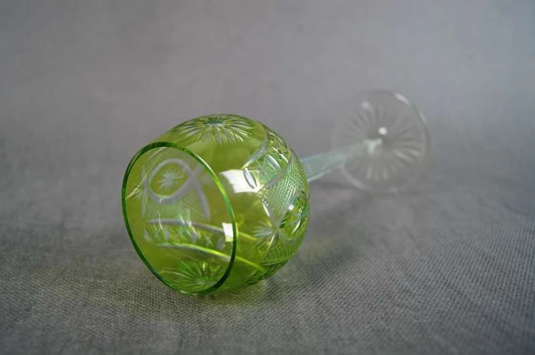 Stary kryształowy kielich do wina limonka !!!