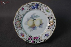 Schumann porcelana talerz deserowy z owocami 1