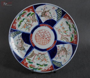 Japonia porcelana Imari kolekcjonerski  talerz 3